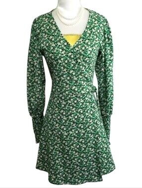 topshop green floral wrap dress | Dresses | Topshop Multicolor Long Sleeve Flattering With Open Back Blue floral midi